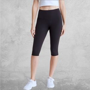Nordstrom Zella Capri Crop Leggings